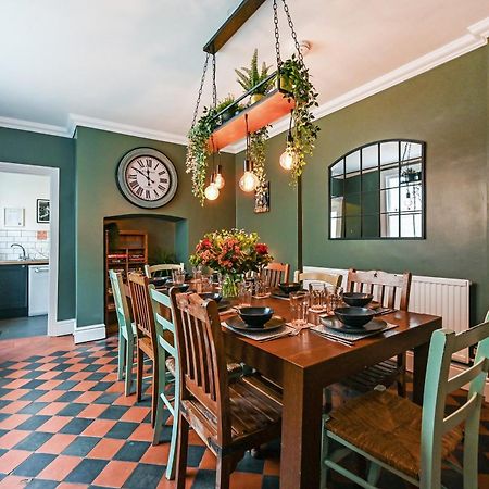 Beautiful Townhouse, Great Location - Pet Friendly Villa Кардиф Екстериор снимка