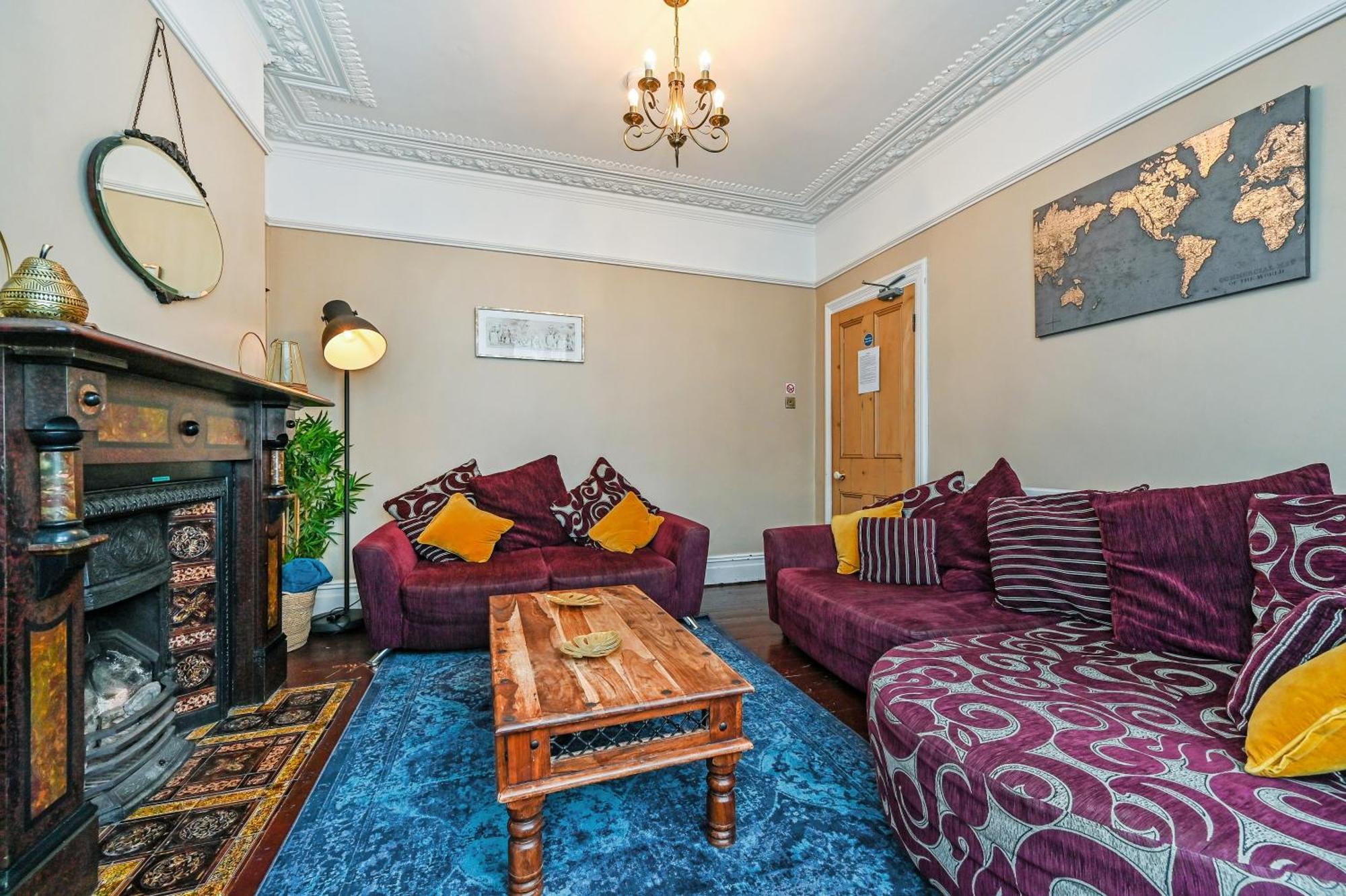 Beautiful Townhouse, Great Location - Pet Friendly Villa Кардиф Екстериор снимка