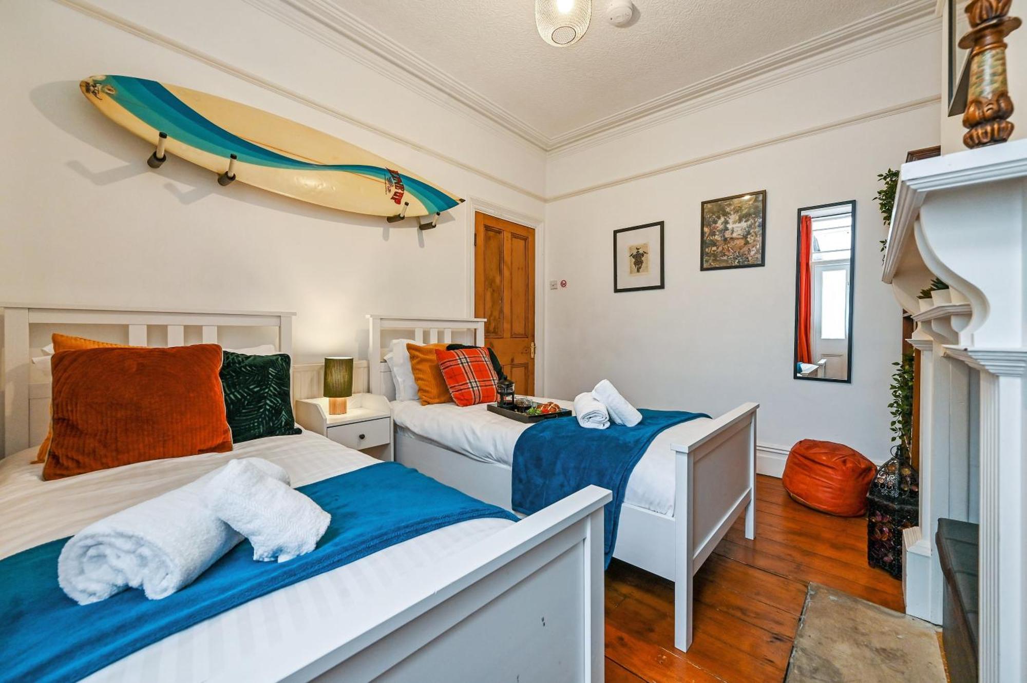 Beautiful Townhouse, Great Location - Pet Friendly Villa Кардиф Екстериор снимка